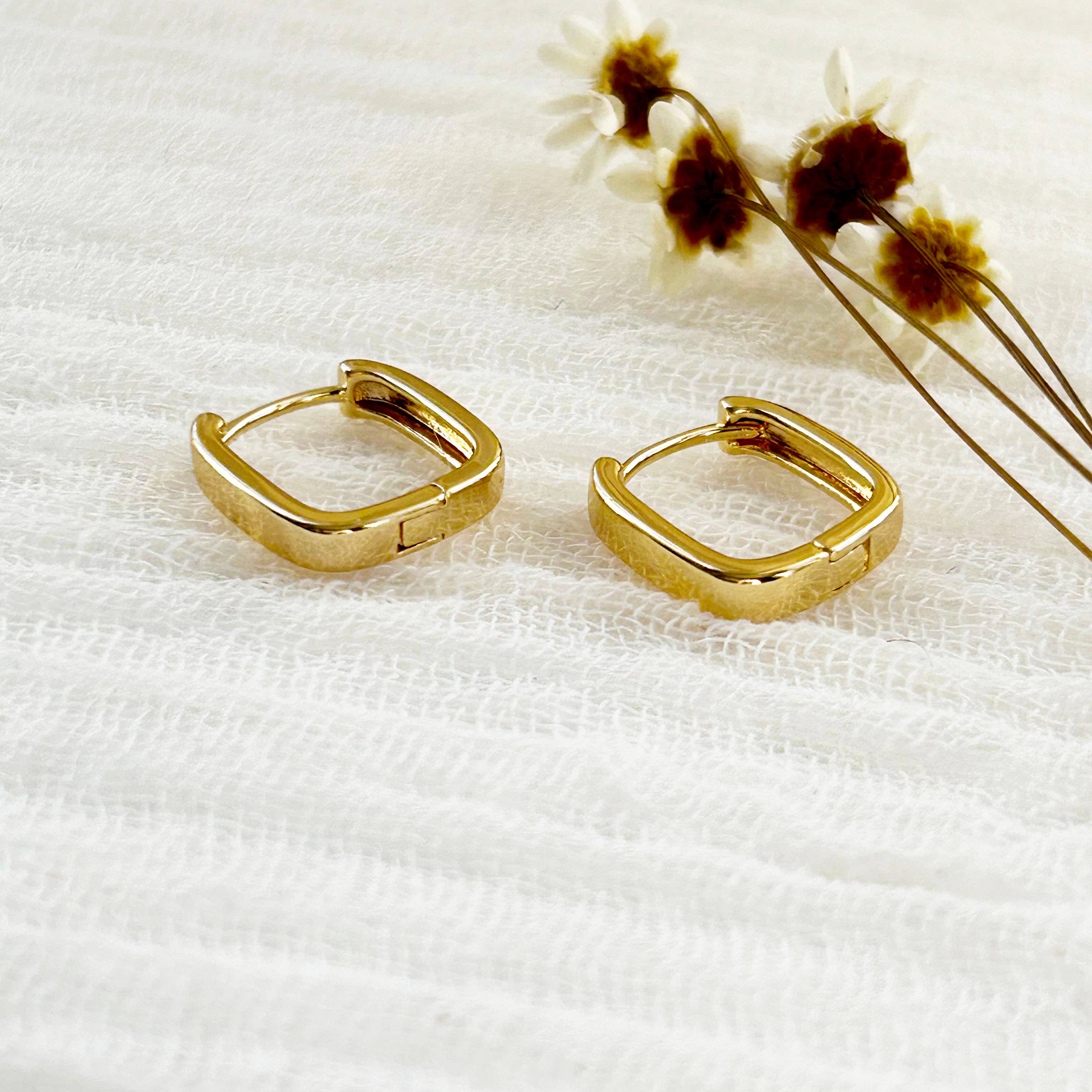 Everyday Gold Square Hoop Earrings