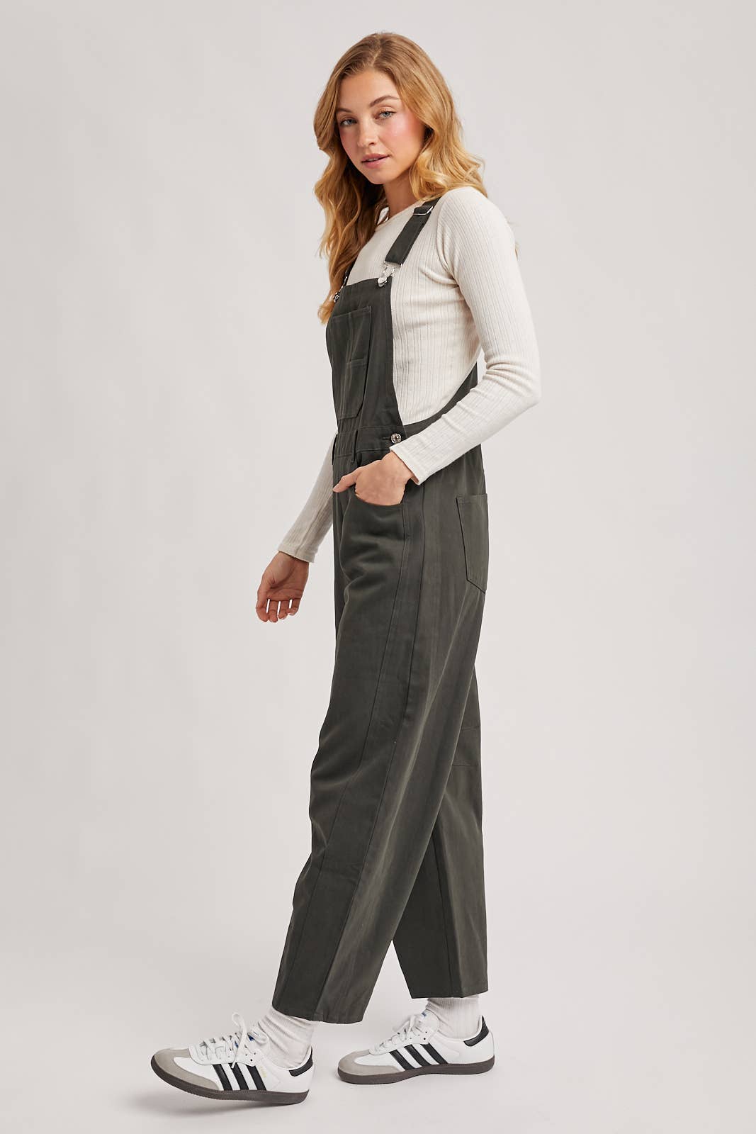 BARREL OVERALLS JUMPSUIT