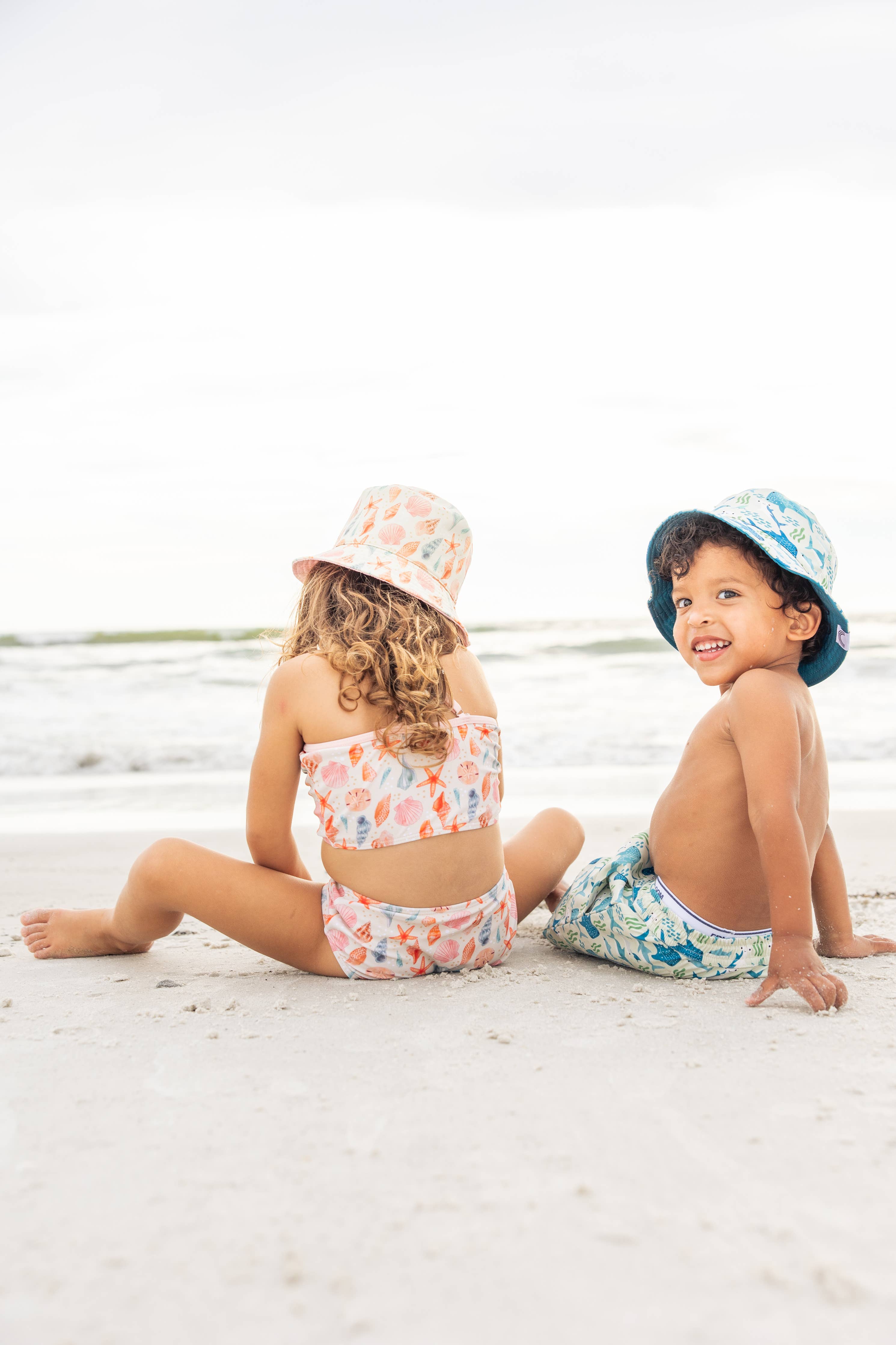 Sandy Seashells Pink Reversible Beach Baby Bucket Hat