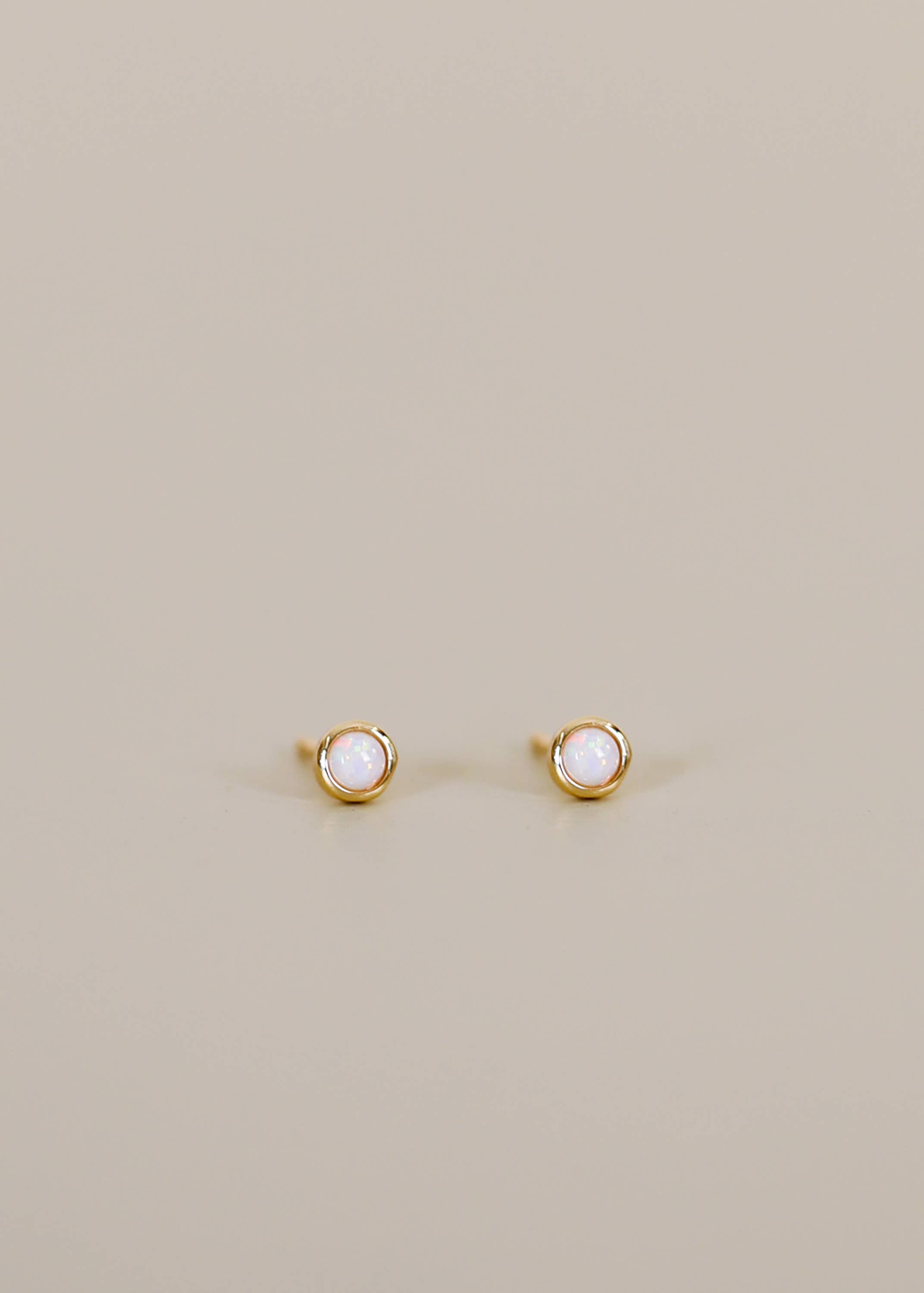 White Opal Simple Stud Earrings