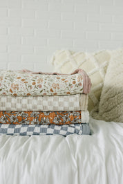 Magnolia Floral Twin Muslin Quilt