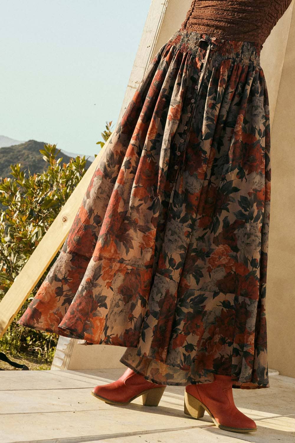 Floral-Print Drawstring Button-Front Maxi Skirt