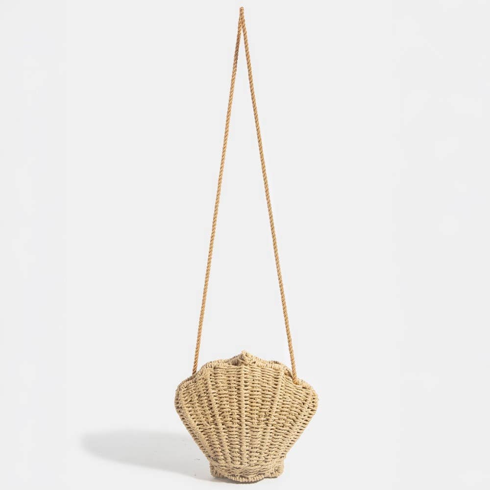 Straw Braided Seashell Bag